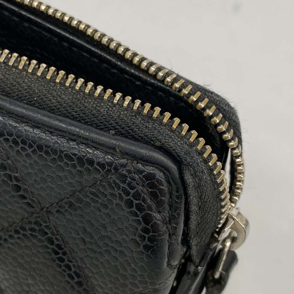 CHANEL Black Caviar Leather Clutch Bag - Picture 7 of 10